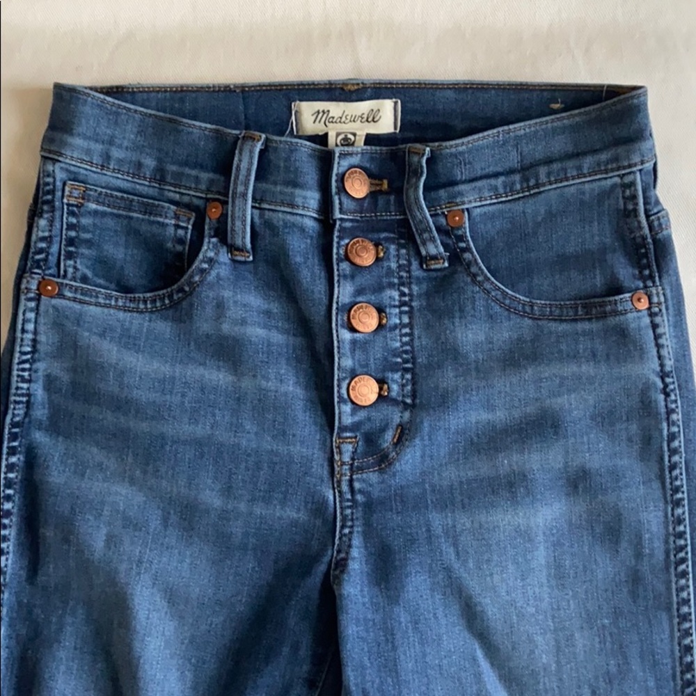 Madewell 10” high rise button front skinny jean 24